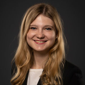 Meet your Posher, Sloane